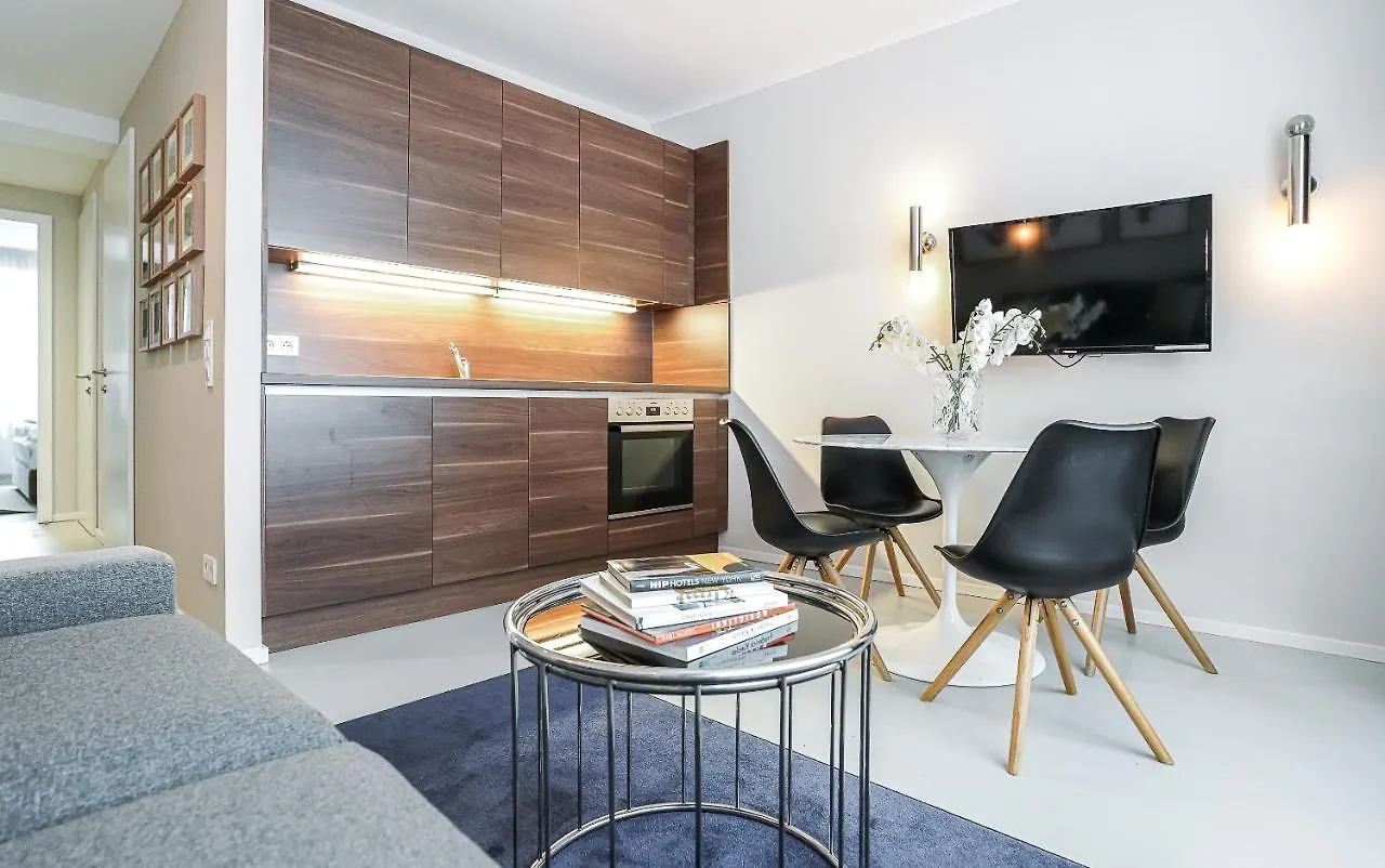 Heymi Apartments Mondschein Vienna 0*,  Austria